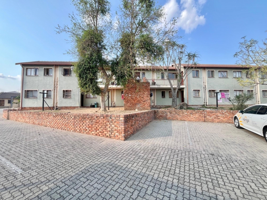 To Let 2 Bedroom Property for Rent in Karino Mpumalanga