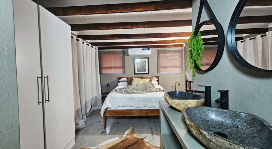 3 Bedroom Property for Sale in Marloth Park Mpumalanga