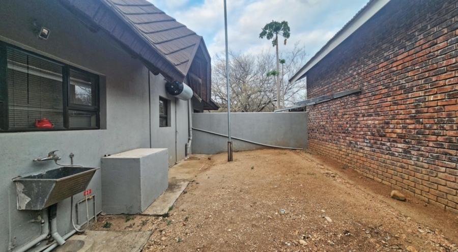 3 Bedroom Property for Sale in Marloth Park Mpumalanga