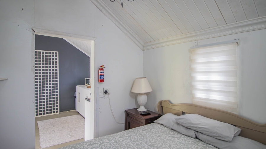 8 Bedroom Property for Sale in Colts Hill Mpumalanga