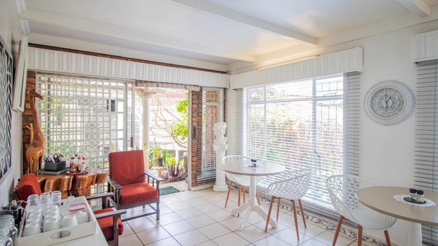 8 Bedroom Property for Sale in Colts Hill Mpumalanga