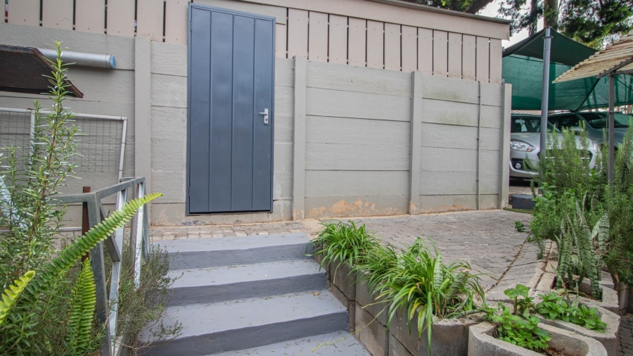 8 Bedroom Property for Sale in Colts Hill Mpumalanga