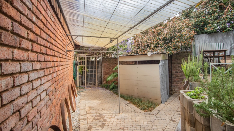 8 Bedroom Property for Sale in Colts Hill Mpumalanga