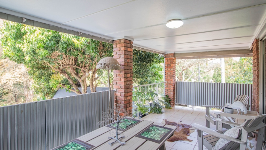 8 Bedroom Property for Sale in Colts Hill Mpumalanga