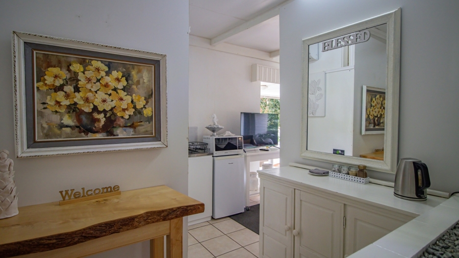 8 Bedroom Property for Sale in Colts Hill Mpumalanga