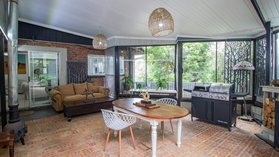 8 Bedroom Property for Sale in Colts Hill Mpumalanga