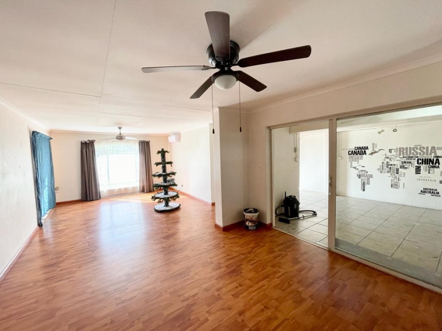 3 Bedroom Property for Sale in Noordrand Mpumalanga