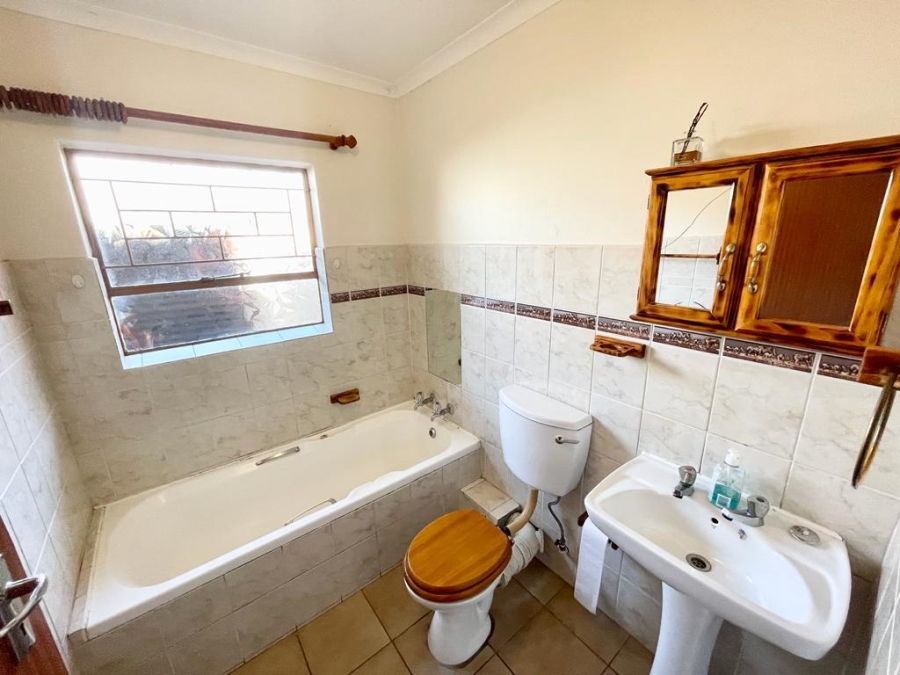 3 Bedroom Property for Sale in Noordrand Mpumalanga