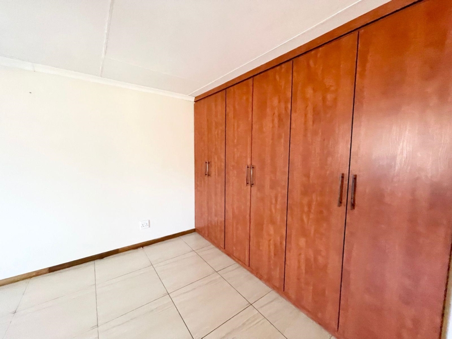 3 Bedroom Property for Sale in Noordrand Mpumalanga