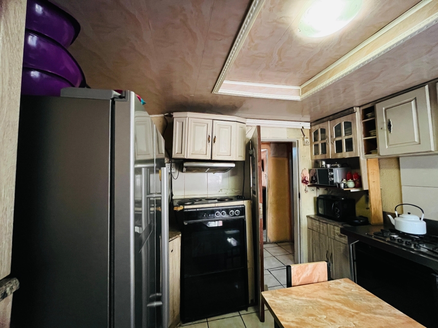 3 Bedroom Property for Sale in Embalenhle Ext 14 Mpumalanga