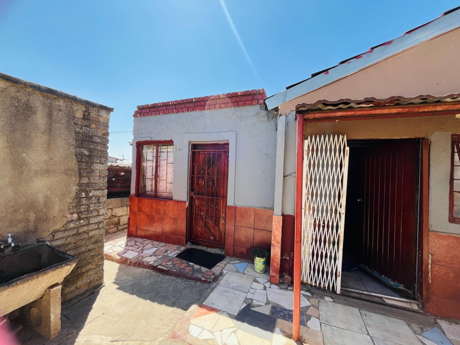 3 Bedroom Property for Sale in Embalenhle Ext 14 Mpumalanga