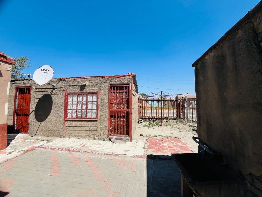 3 Bedroom Property for Sale in Embalenhle Ext 14 Mpumalanga