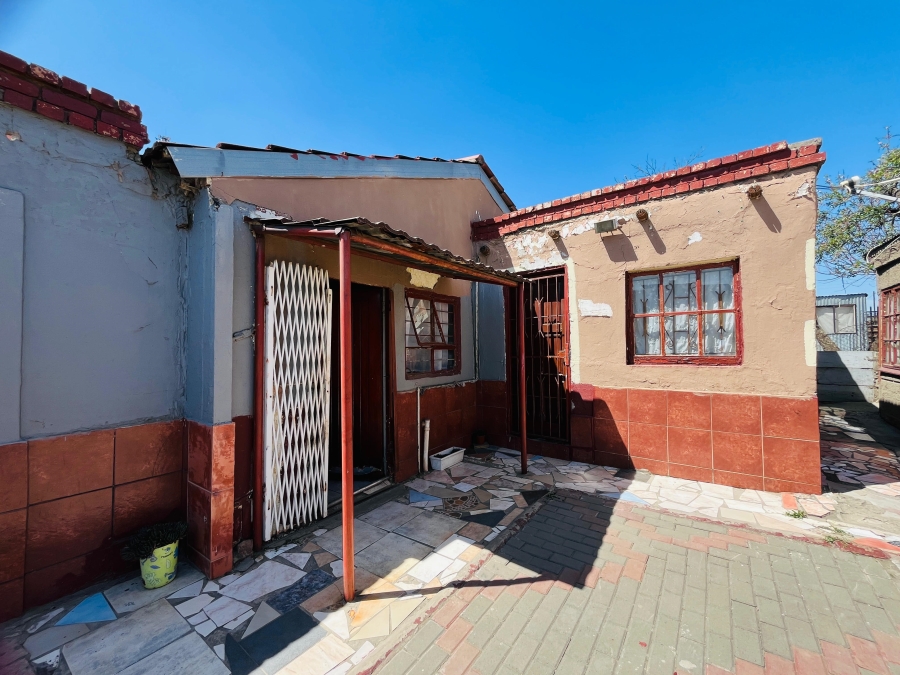3 Bedroom Property for Sale in Embalenhle Ext 14 Mpumalanga
