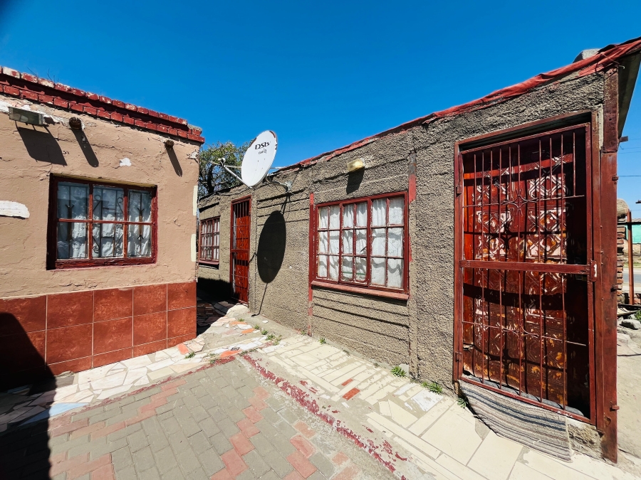 3 Bedroom Property for Sale in Embalenhle Ext 14 Mpumalanga