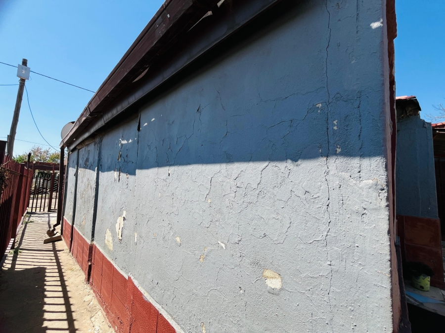 3 Bedroom Property for Sale in Embalenhle Ext 14 Mpumalanga