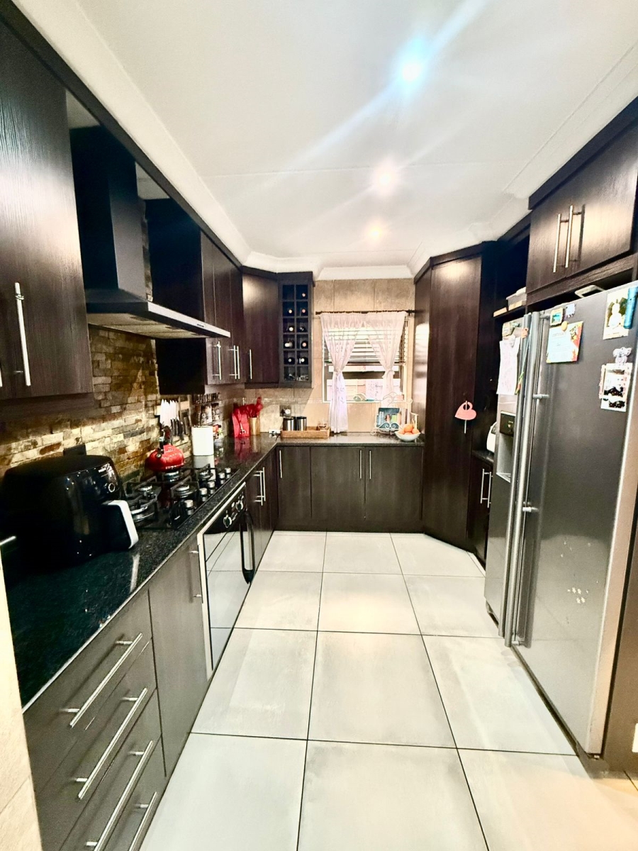 3 Bedroom Property for Sale in Secunda Mpumalanga