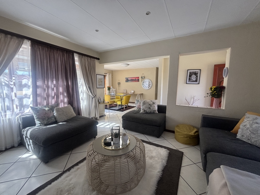 3 Bedroom Property for Sale in Ben Fleur Mpumalanga