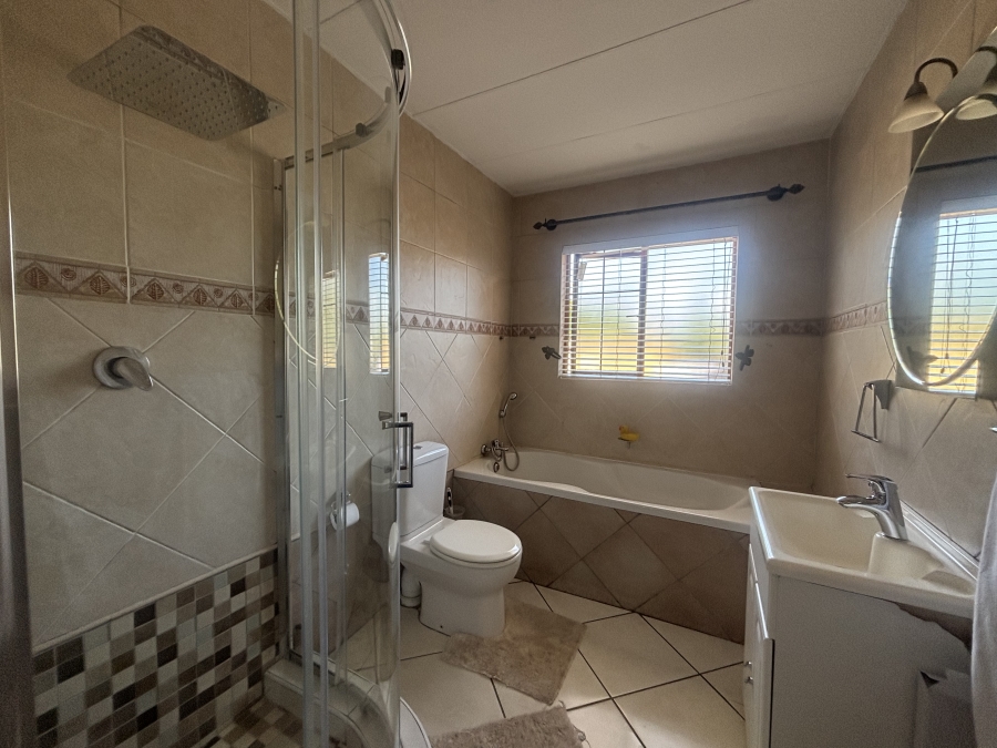3 Bedroom Property for Sale in Ben Fleur Mpumalanga