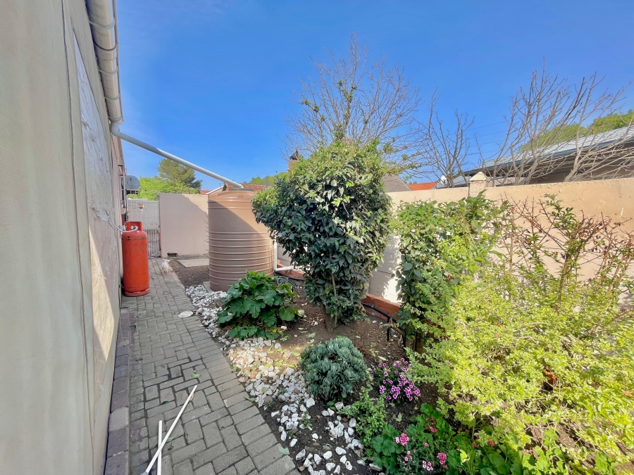 6 Bedroom Property for Sale in Secunda Mpumalanga