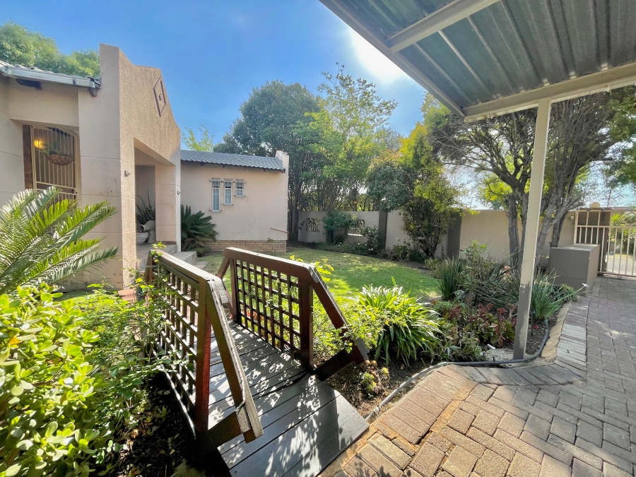 6 Bedroom Property for Sale in Secunda Mpumalanga