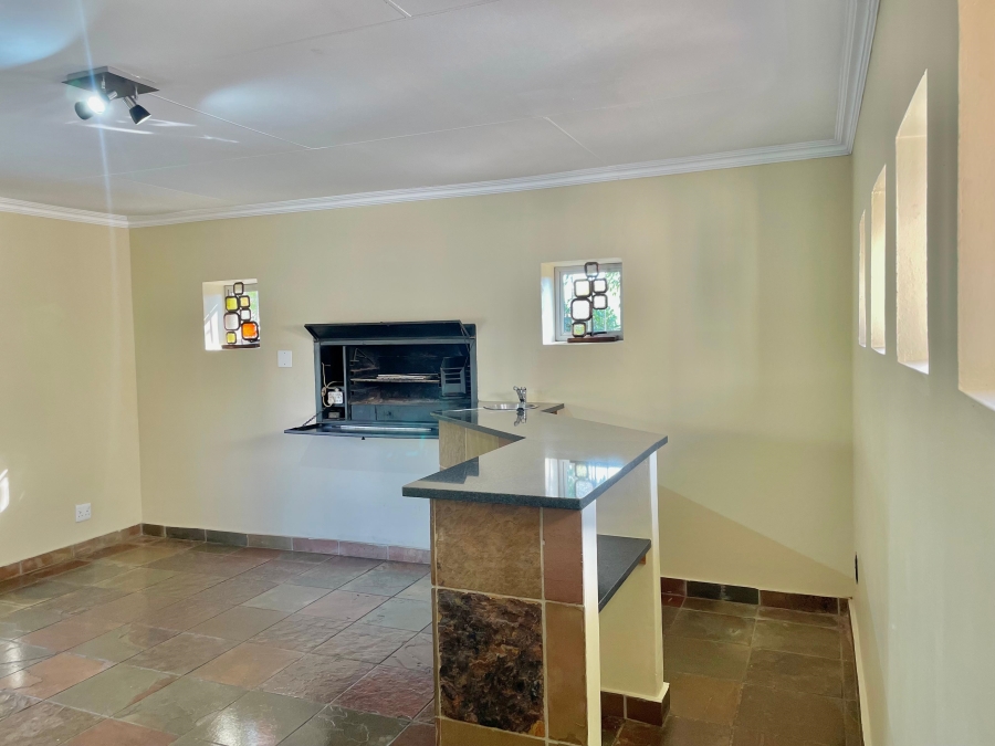 6 Bedroom Property for Sale in Secunda Mpumalanga