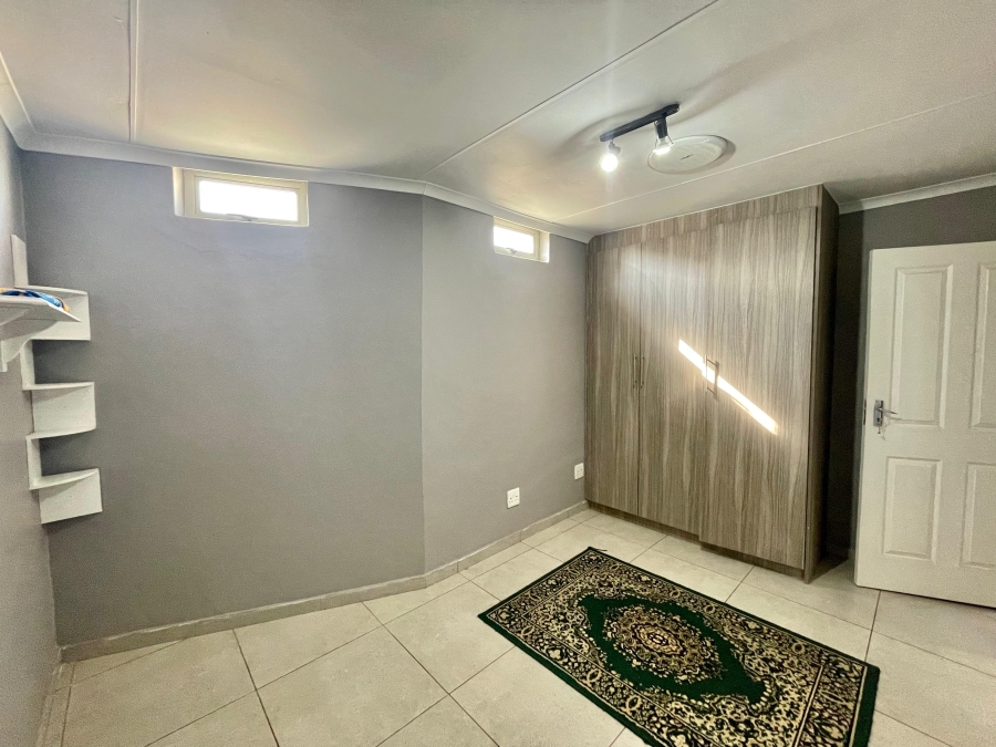 6 Bedroom Property for Sale in Secunda Mpumalanga