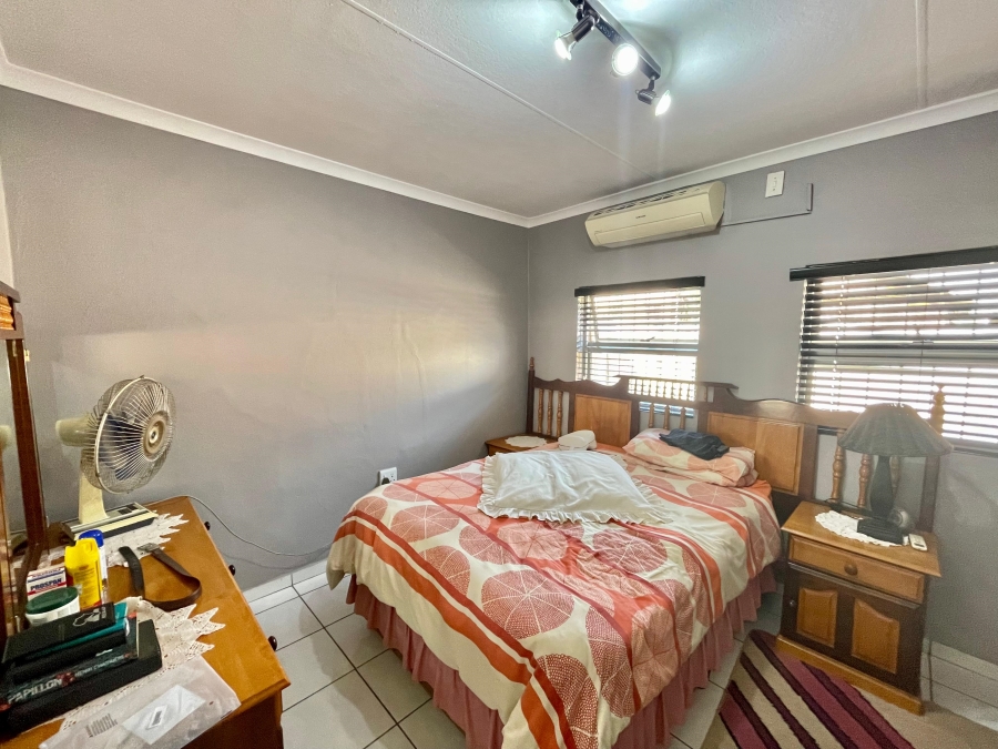 6 Bedroom Property for Sale in Secunda Mpumalanga