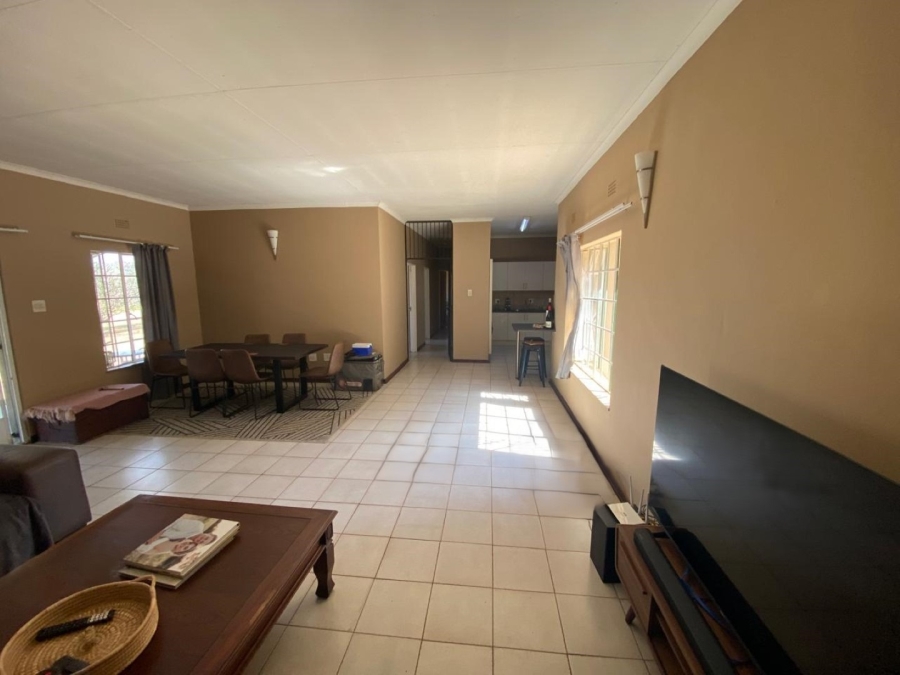 3 Bedroom Property for Sale in White River Estates Mpumalanga