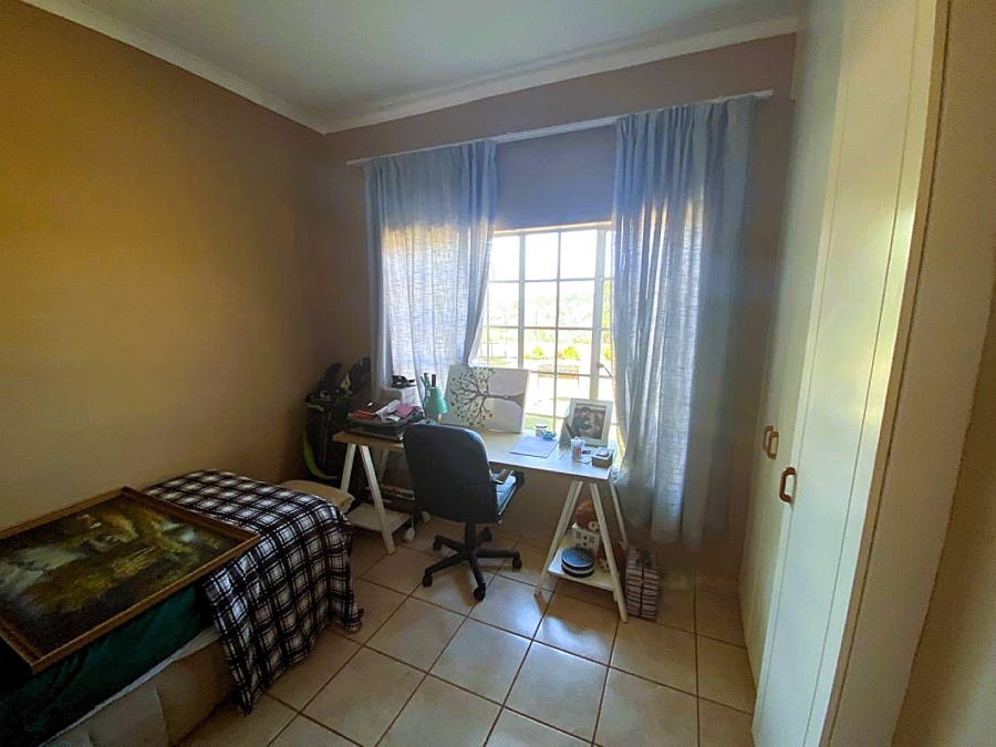 3 Bedroom Property for Sale in White River Estates Mpumalanga