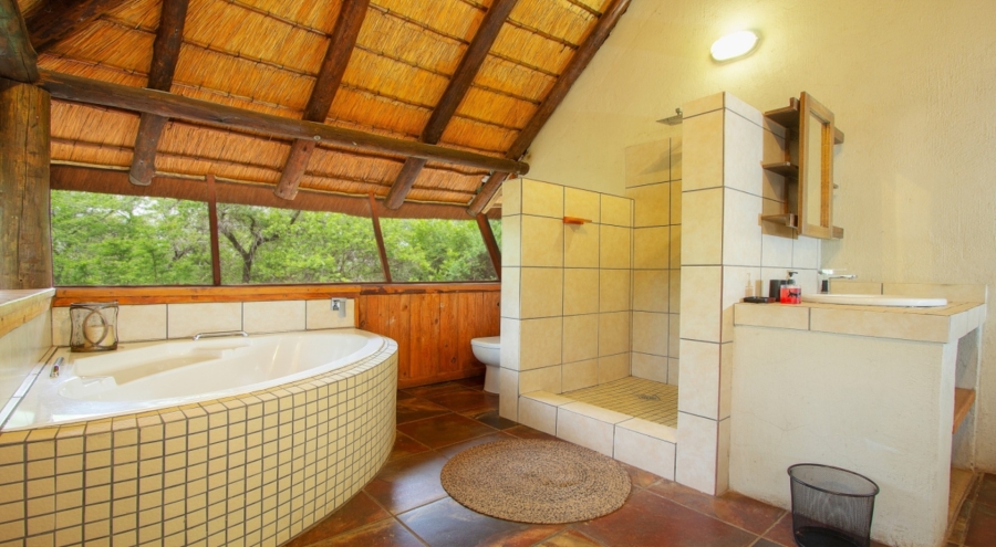 4 Bedroom Property for Sale in Marloth Park Mpumalanga