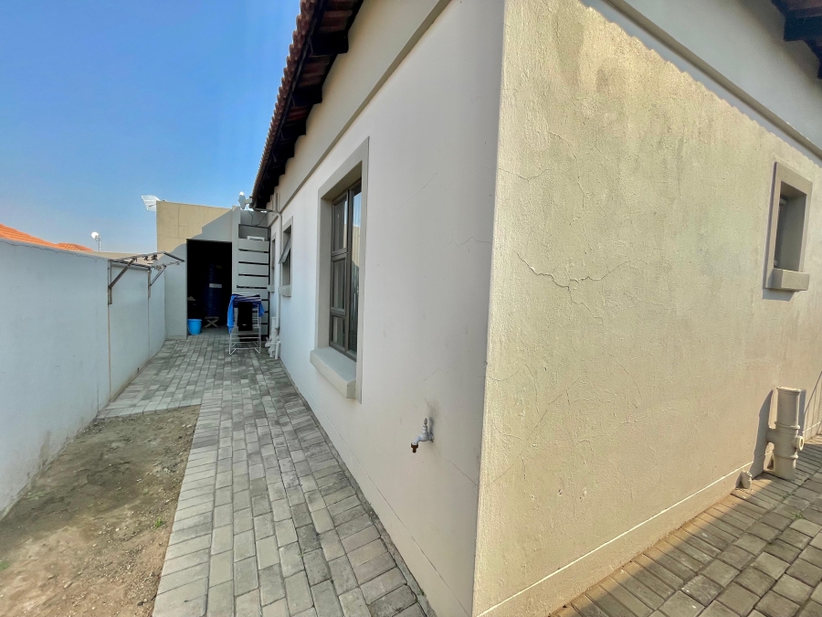 2 Bedroom Property for Sale in Terra Nova Mpumalanga