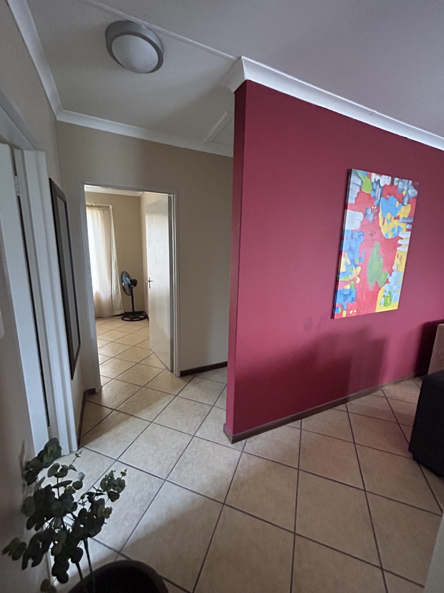 To Let 3 Bedroom Property for Rent in Valencia Park Mpumalanga