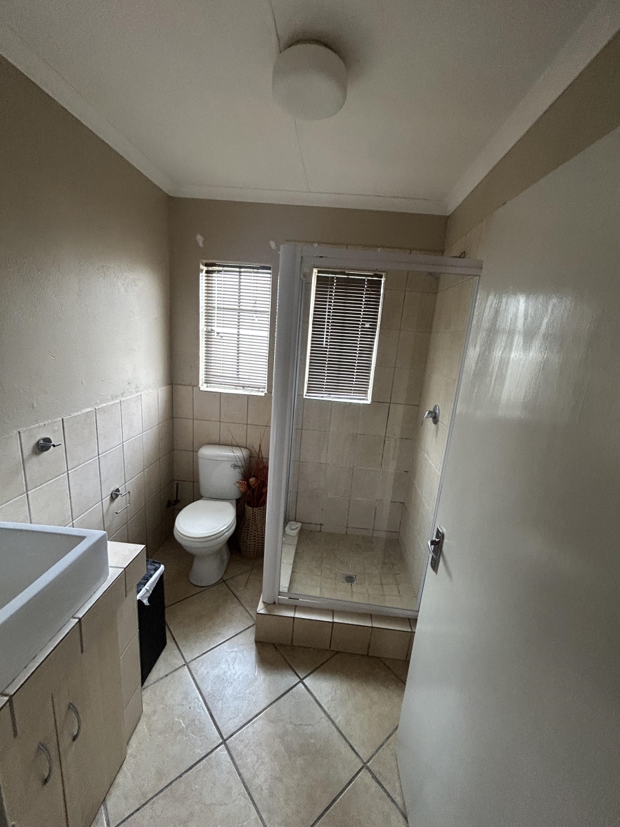 To Let 3 Bedroom Property for Rent in Valencia Park Mpumalanga