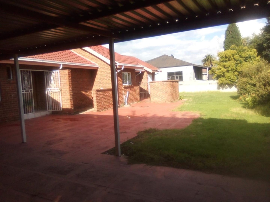 3 Bedroom Property for Sale in Volksrust Mpumalanga