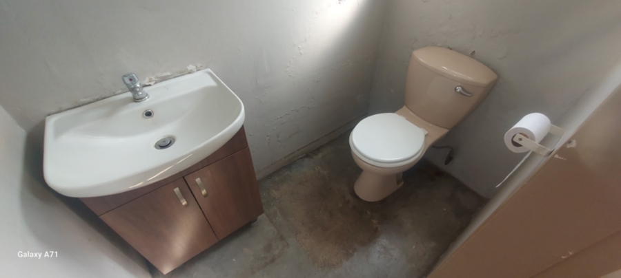 To Let commercial Property for Rent in White River Mpumalanga