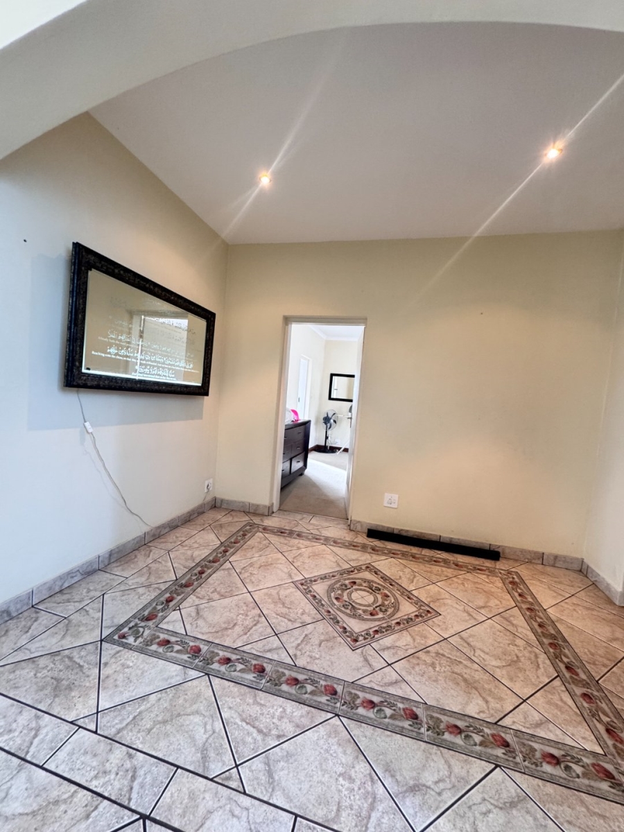 4 Bedroom Property for Sale in Reyno Ridge Mpumalanga