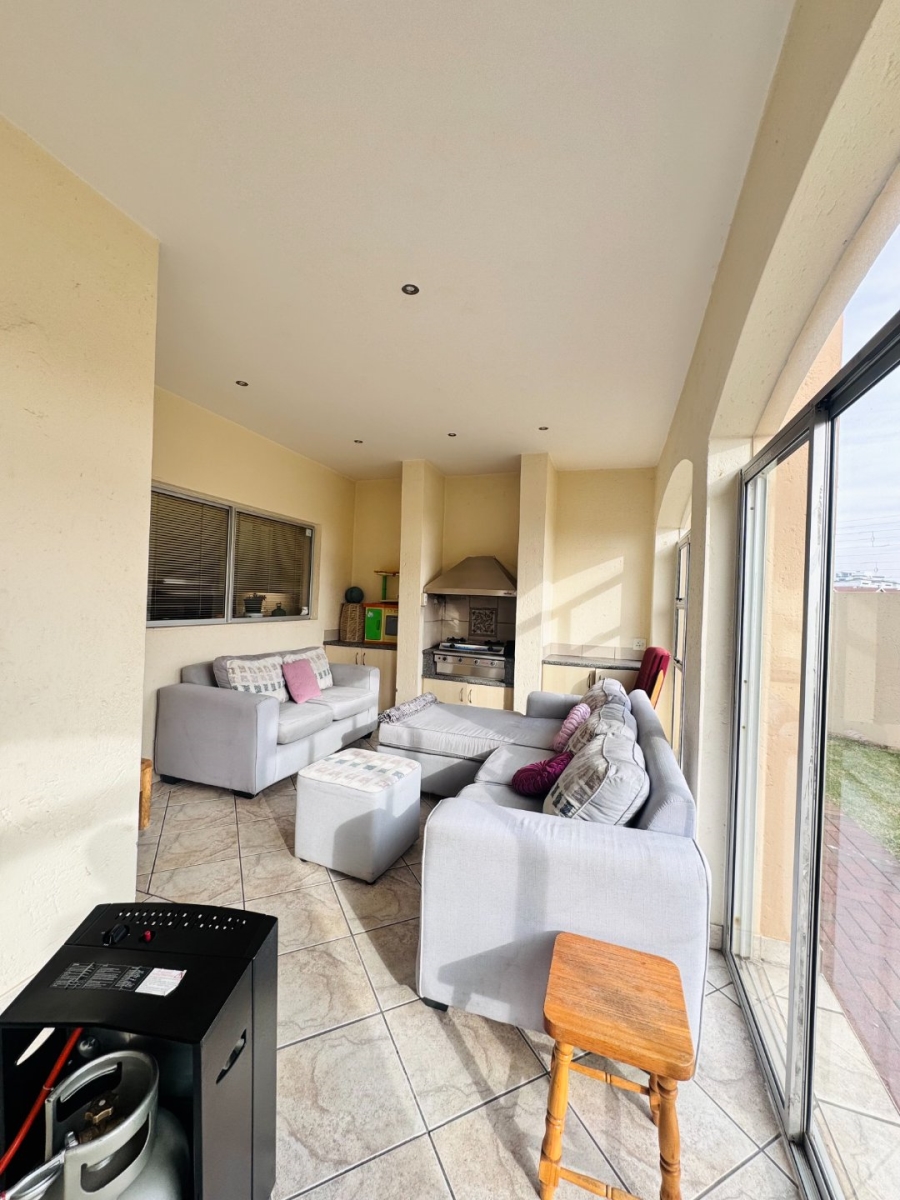 4 Bedroom Property for Sale in Reyno Ridge Mpumalanga