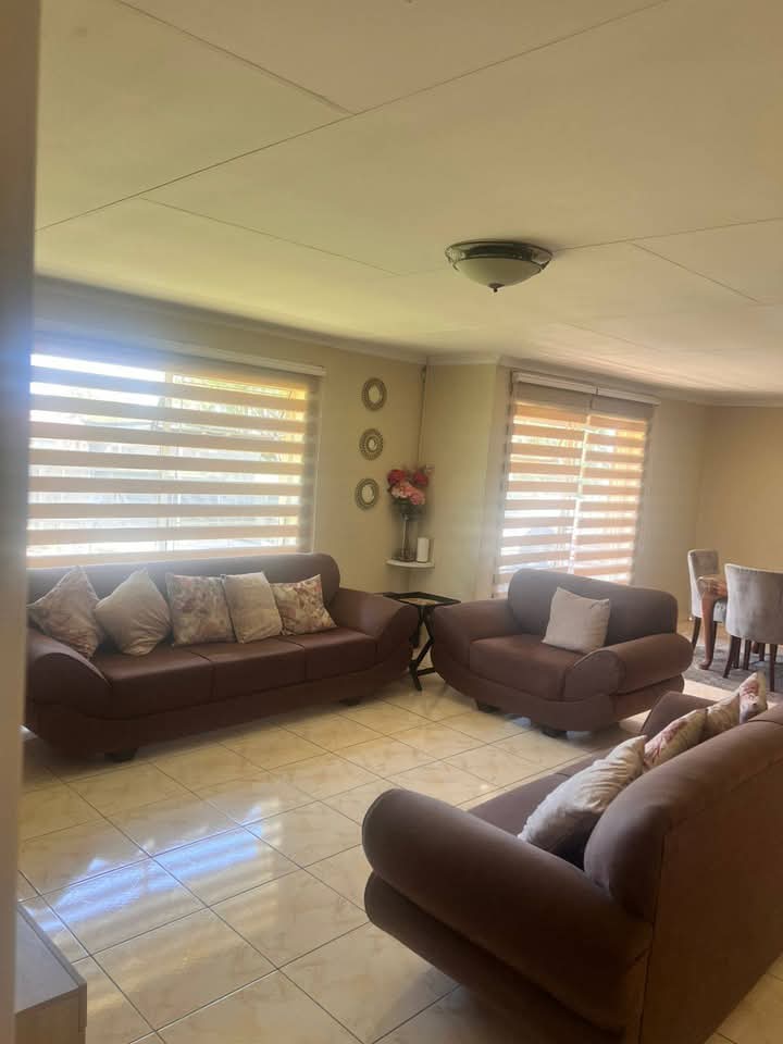 To Let 3 Bedroom Property for Rent in Kinross Mpumalanga