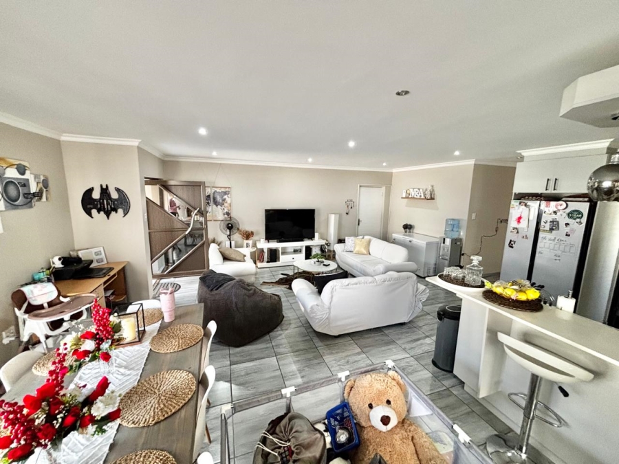 3 Bedroom Property for Sale in Suidheuwel Mpumalanga
