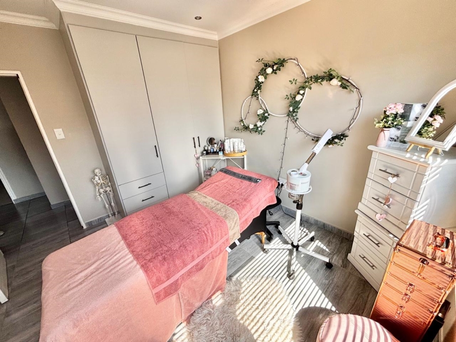 3 Bedroom Property for Sale in Suidheuwel Mpumalanga