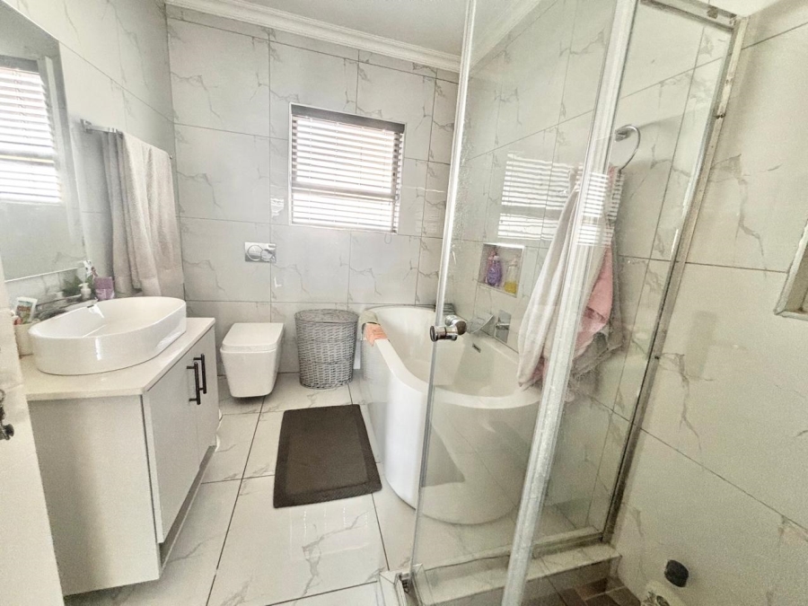 3 Bedroom Property for Sale in Suidheuwel Mpumalanga