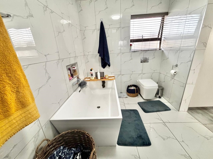 3 Bedroom Property for Sale in Suidheuwel Mpumalanga