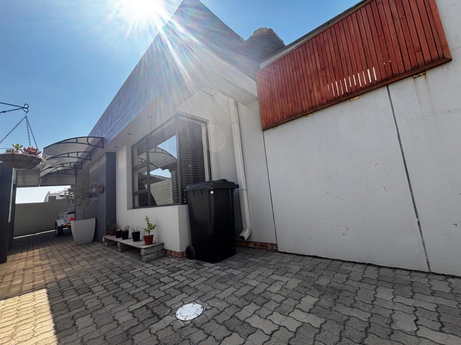 3 Bedroom Property for Sale in Suidheuwel Mpumalanga
