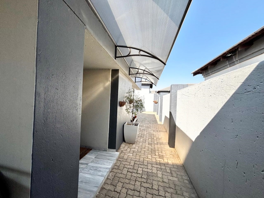 3 Bedroom Property for Sale in Suidheuwel Mpumalanga