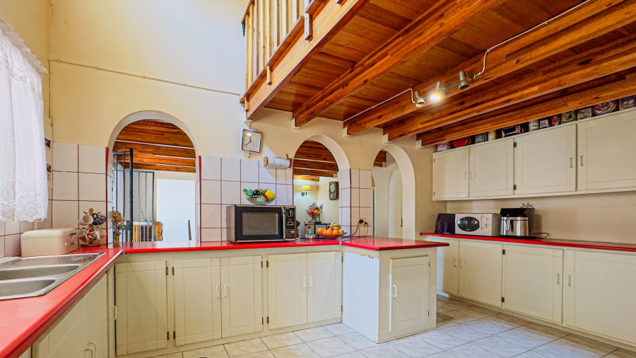 5 Bedroom Property for Sale in West Acres Ext 6 Mpumalanga