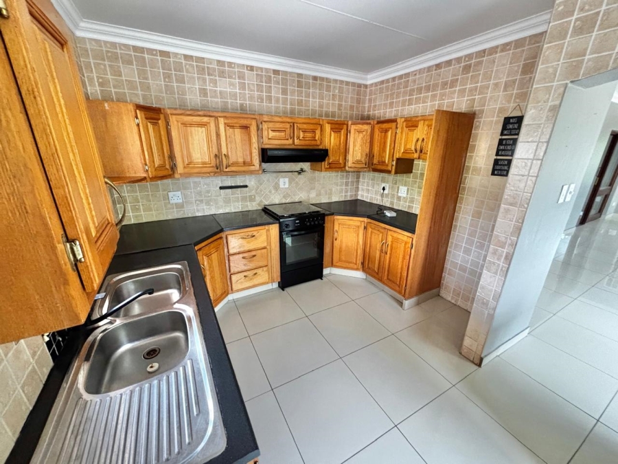3 Bedroom Property for Sale in Suidheuwel Mpumalanga
