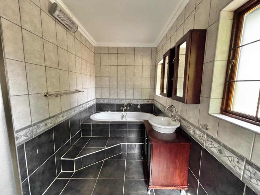 3 Bedroom Property for Sale in Suidheuwel Mpumalanga
