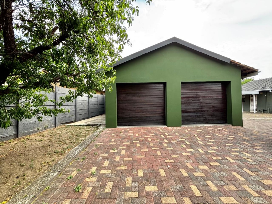 3 Bedroom Property for Sale in Suidheuwel Mpumalanga