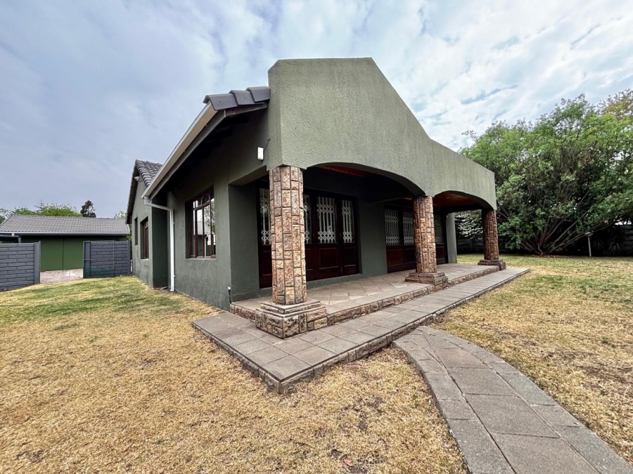 3 Bedroom Property for Sale in Suidheuwel Mpumalanga
