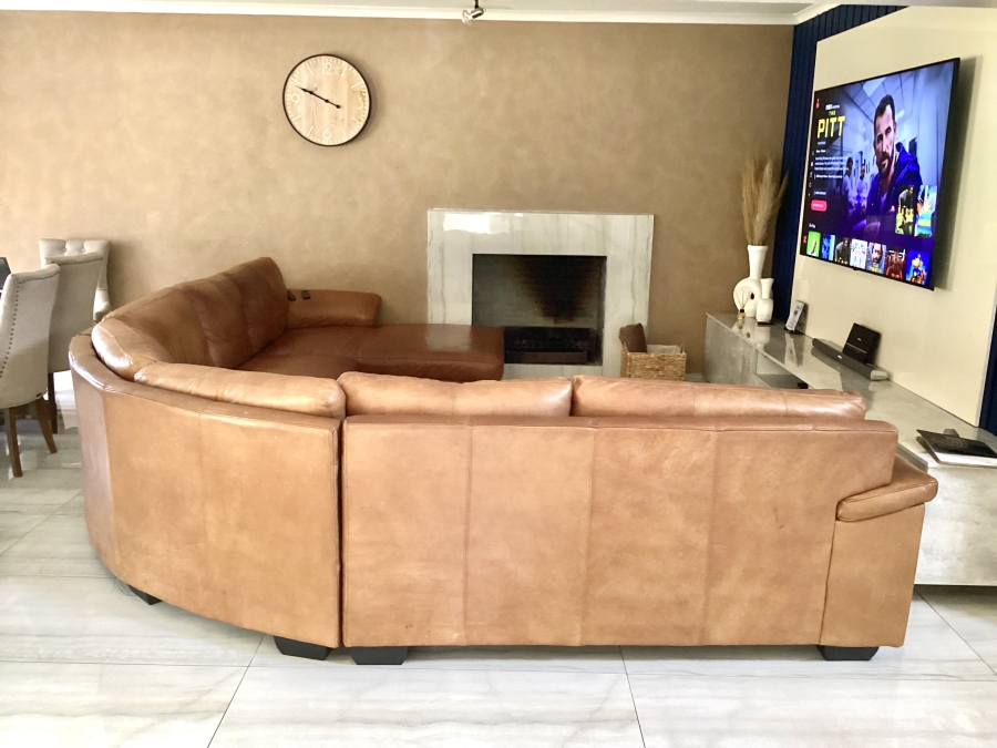 4 Bedroom Property for Sale in Reyno Ridge Mpumalanga